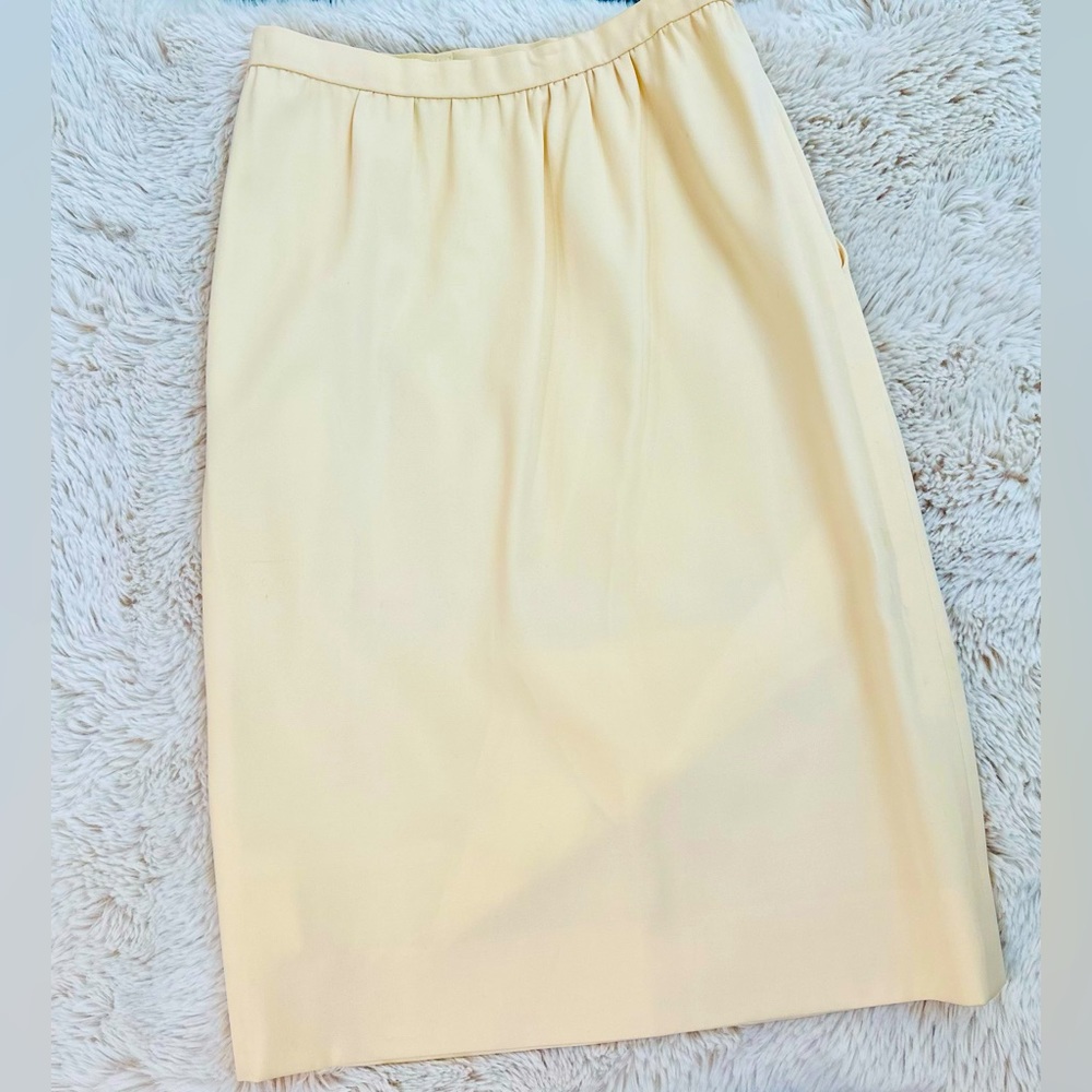 OSCAR de la RENTA skirt | vintage | neutral classic | size 8-10